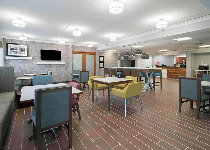 Hampton Inn St. Louis - Westport