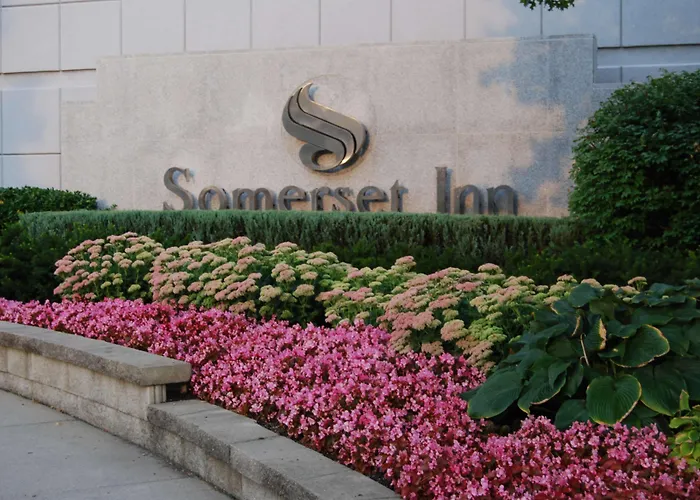 Somerset Inn, Worldhotels Distinctive