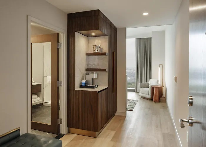 Holiday Inn Rosslyn At Key Bridge