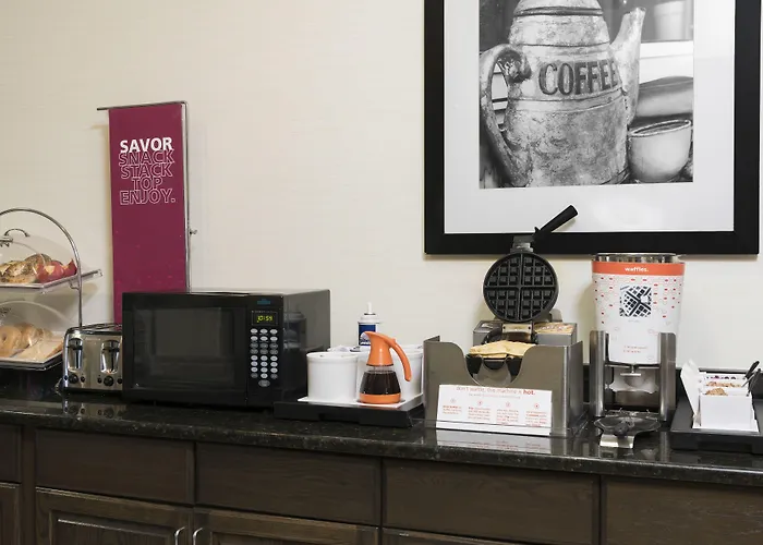 Hampton Inn Milwaukee Northwest