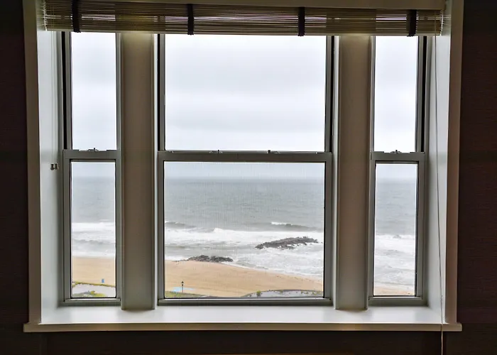 Berkeley Oceanfront Hotel