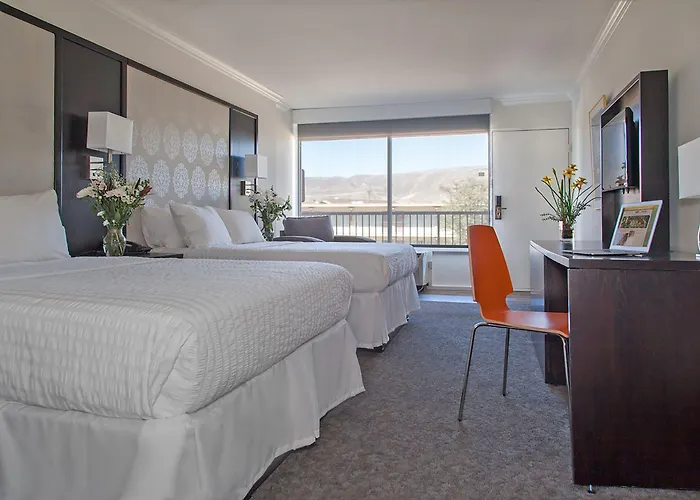 Park Pointe Hotel