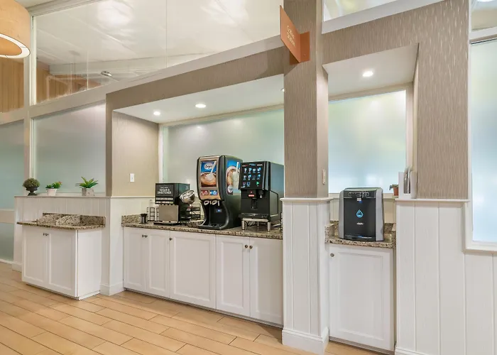Best Western Plus Waltham Boston