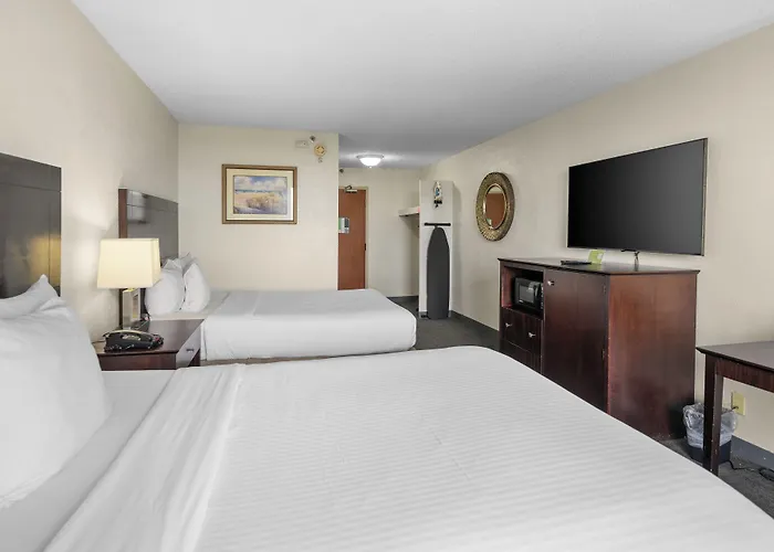 Ramada By Wyndham West Palm Beach Airport