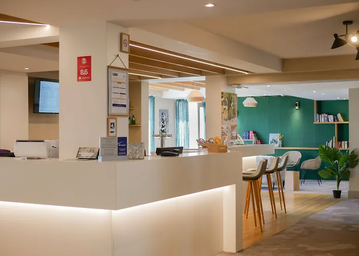 Best Western Le Bois De La Marche