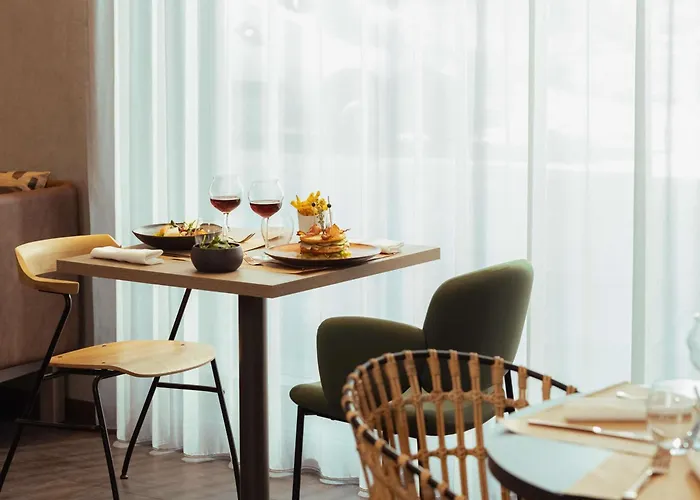 Novotel Annemasse Centre - Porte De Geneve
