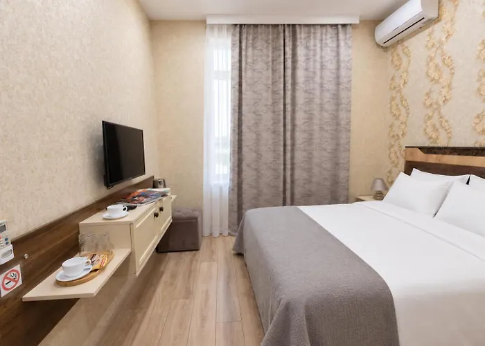 Midcity Hotel