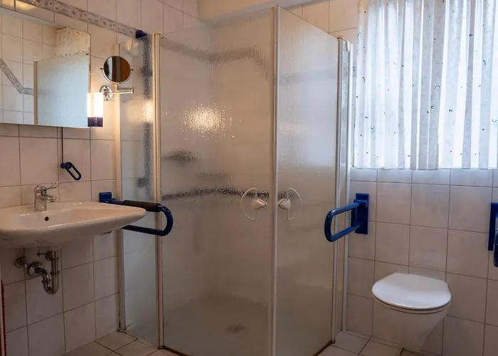 Landhotel Tanneneck - ideal für Gruppen, Familien und Hunde