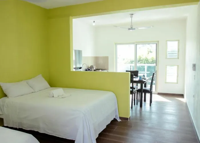 Hotel Rega Suites Guayabitos - Family & Kitchen