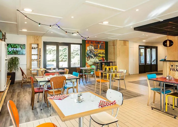 Greet Hotel Angouleme