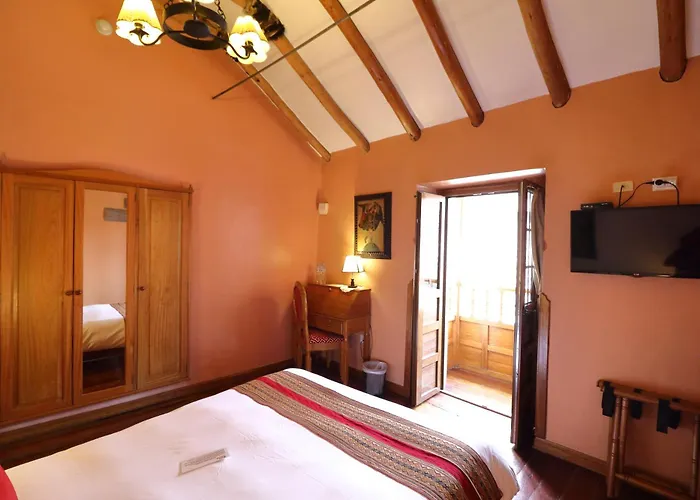Hotel & Mirador Los Apus