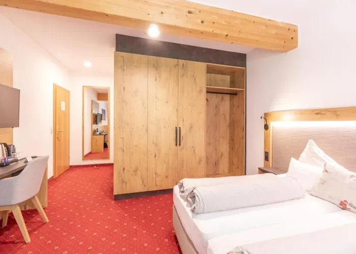 Arlen Lodge Hotel-Garni