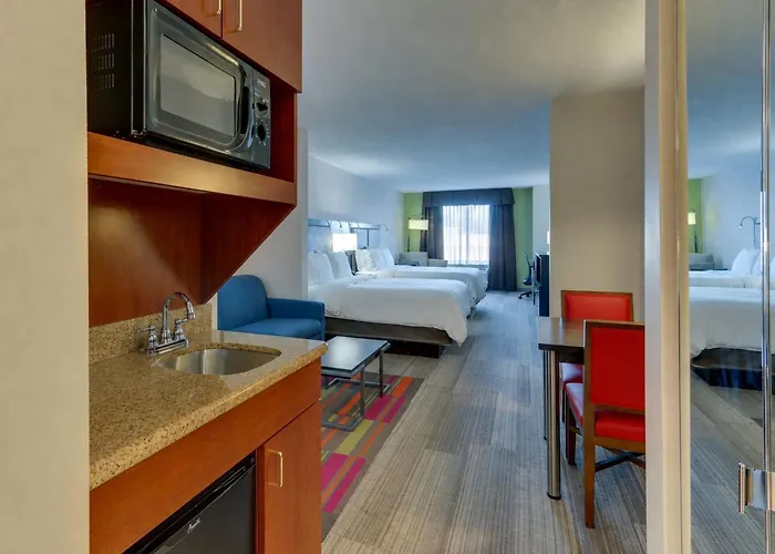 Holiday Inn Express Hotel & Suites Dayton-Centerville By Ihg
