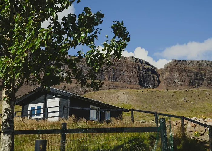 Hraunsnef Country Hotel