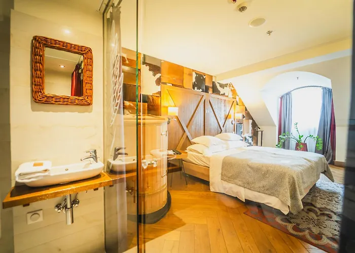 Hotel Bristol Tradition And Luxury