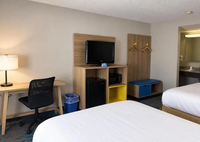 Days Inn By Wyndham Hannibal