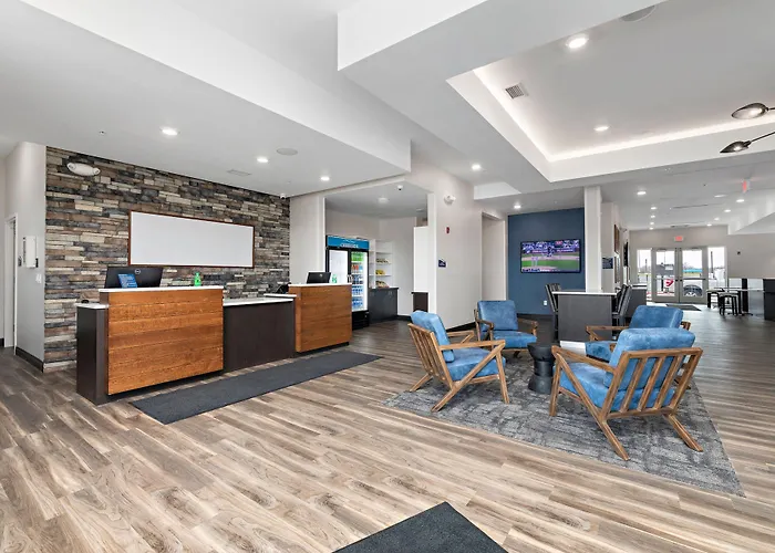 Holiday Inn Express Kansas City North - Parkville By Ihg