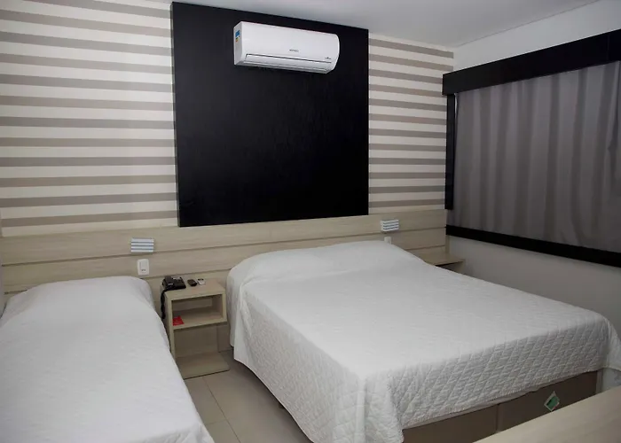 Mogano Express Hotel - Eletroposto