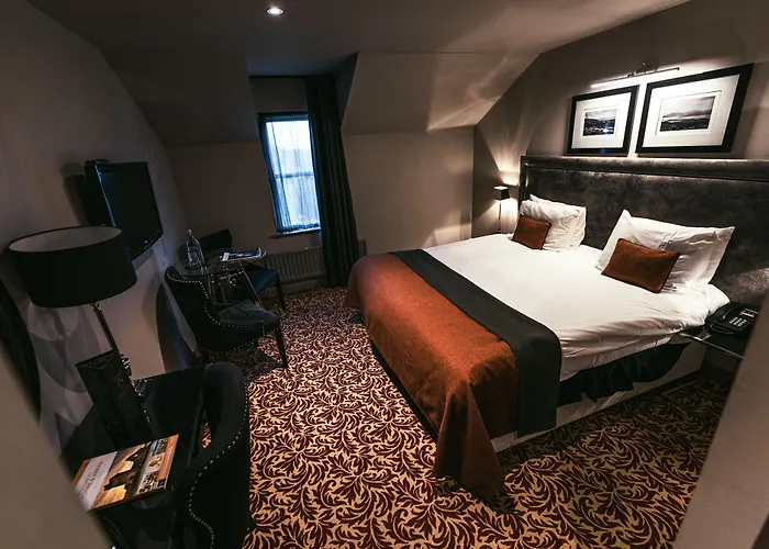 The Fenwick Hotel