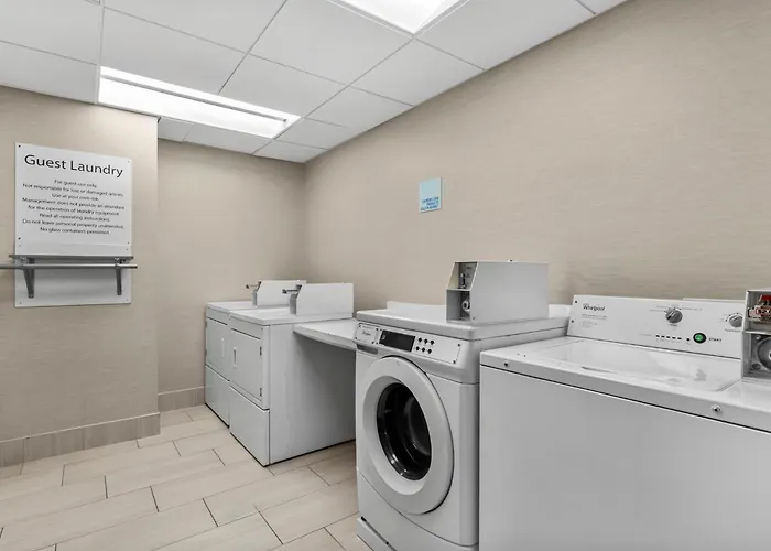 Holiday Inn Express & Suites Findlay North By Ihg