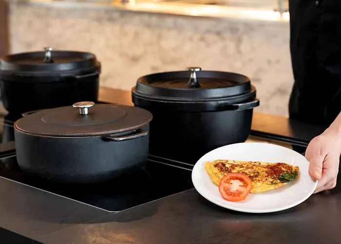 Renaissance Amsterdam Schiphol Airport Hotel