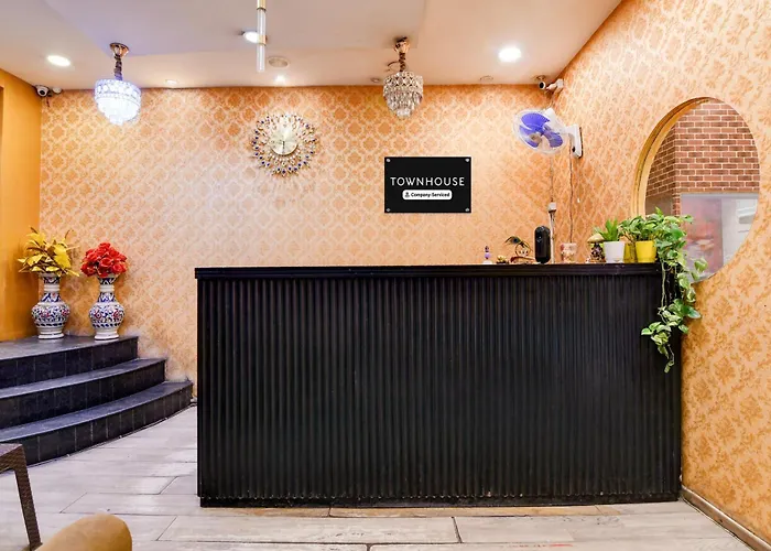 Townhouse Science City Formerly Hotel Mannat International