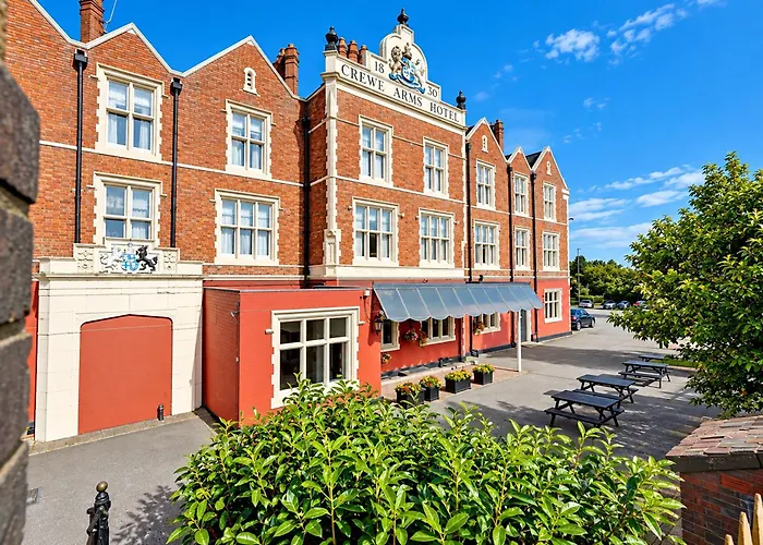 Belvilla Crewe Arms Hotel