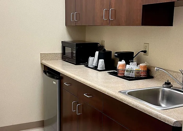 Quality Inn & Suites Prestonsburg Next To Mountain Arts Center