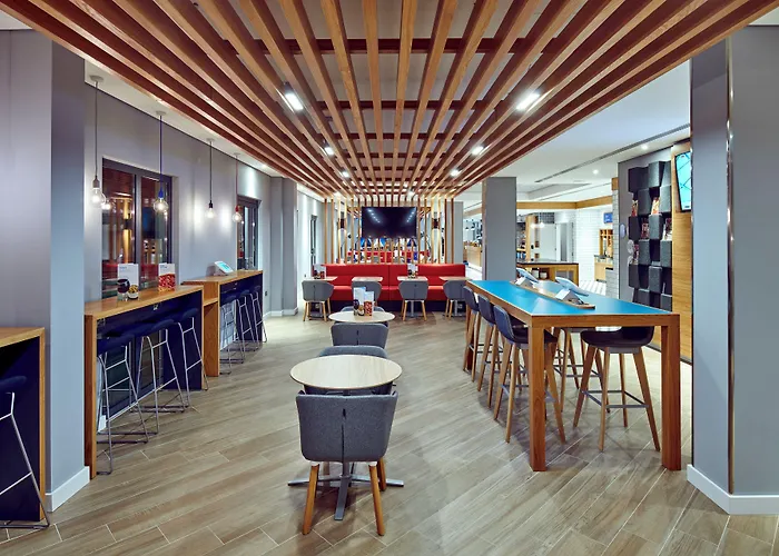 Holiday Inn Express Gibraltar By Ihg