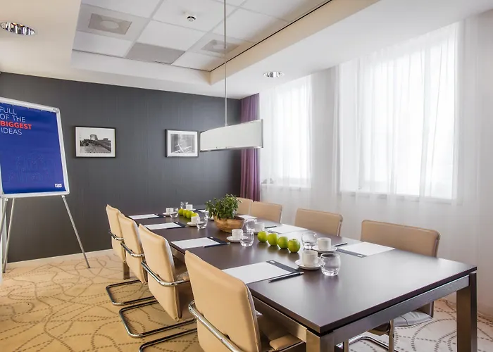 Holiday Inn Express Arnhem By Ihg