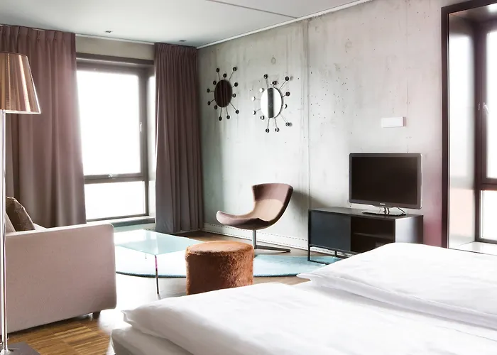 Comfort Hotel Square