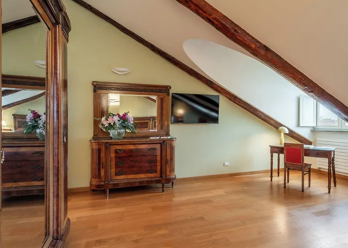Hotel Roma e Rocca Cavour