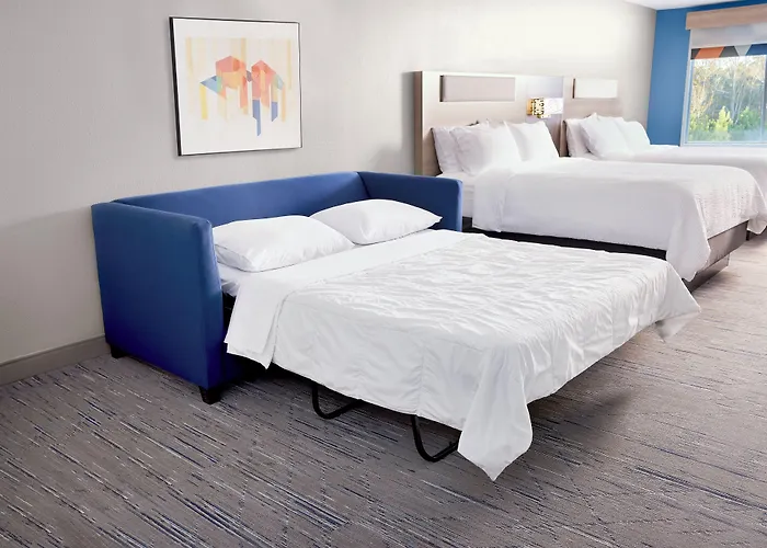 Holiday Inn Express & Suites Dania Beach - Airport Area