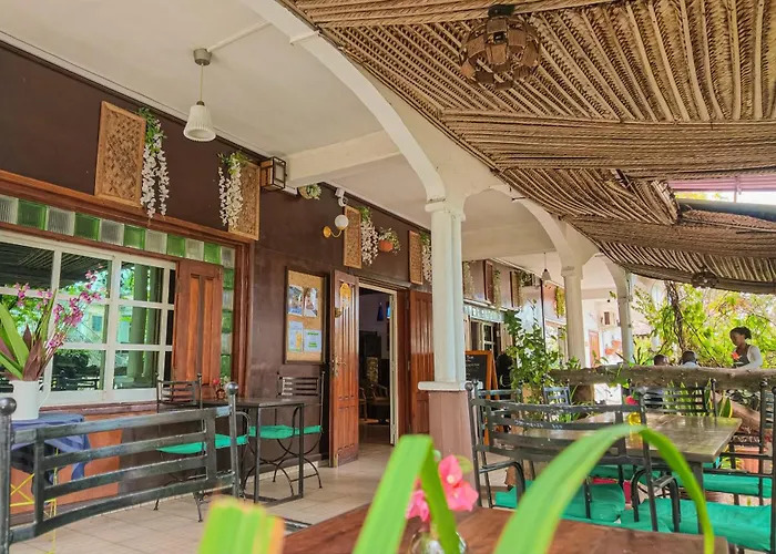 Hotel Jardin De La Paix
