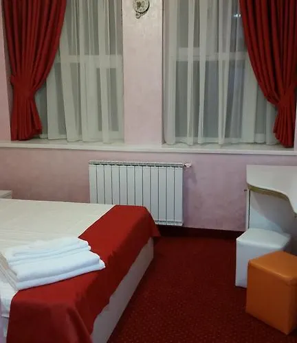 Hamlet Hotel