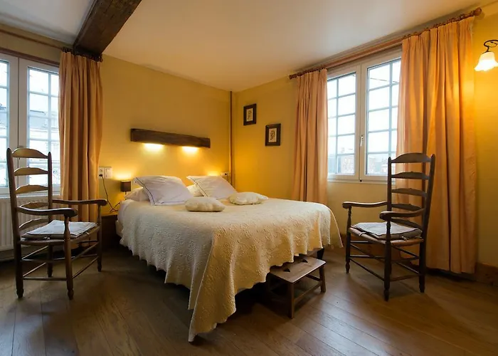 Logis Hotel & Restaurant - Auberge De L'Abbaye