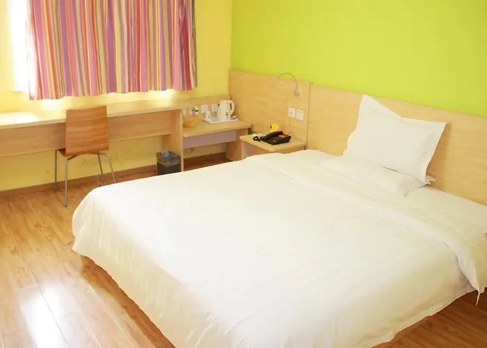 7Days Inn Guang'An South Bus Station Center