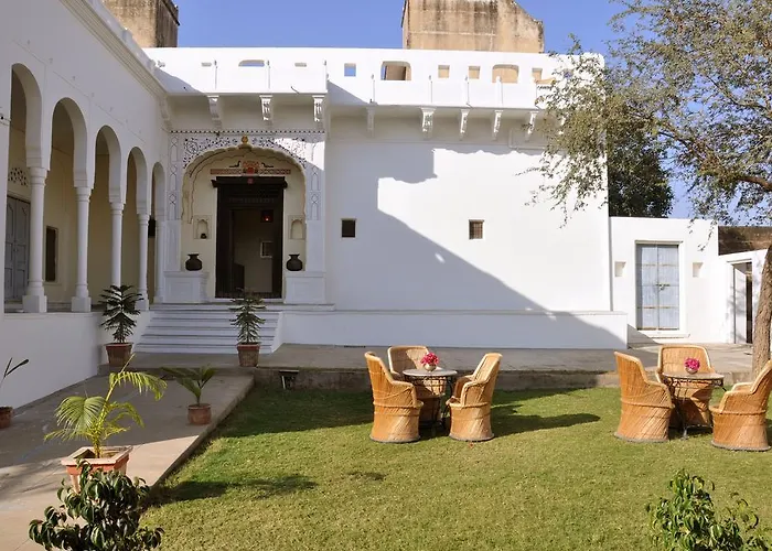 Hotel Chobdar Haveli