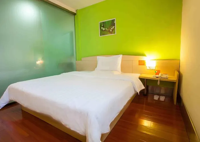 7Days Inn Kaifeng Gulou Square Xueyuanmen