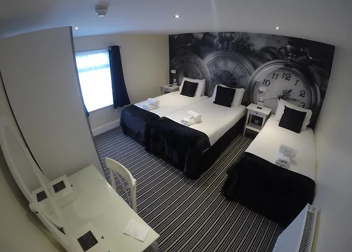 Happy Return Hotel