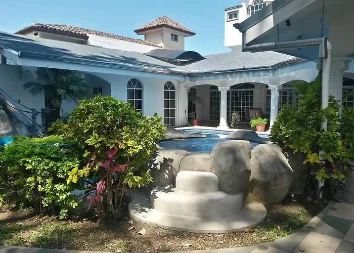 Alameda Cariari Boutique Hotel