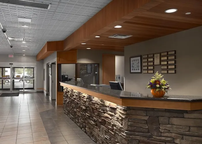 Border Inn & Suites