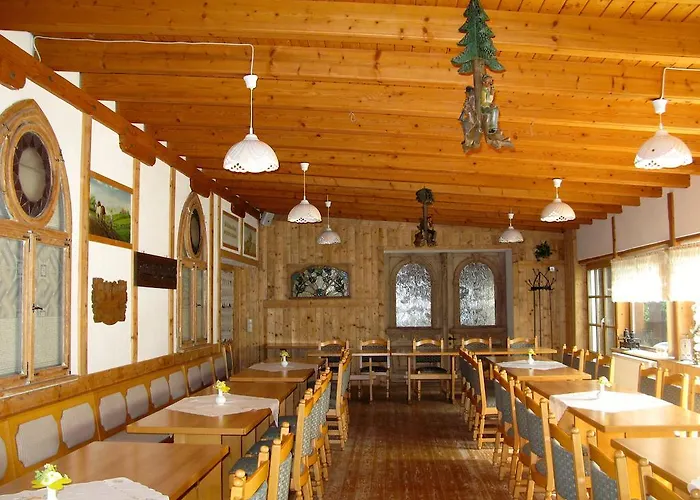 Landhotel Goldener Becher
