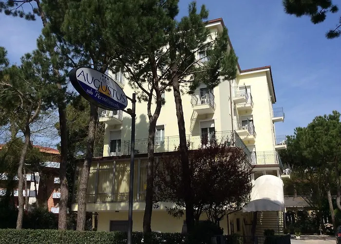 Hotel Augustus