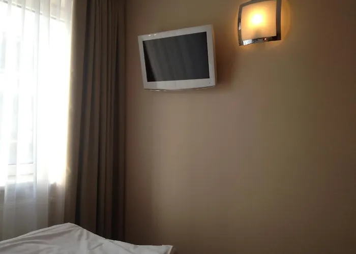 Hotel Julian