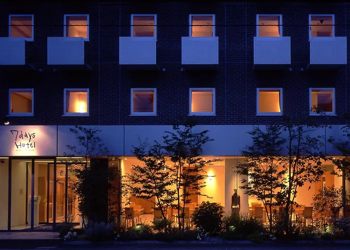 7 Days Hotel