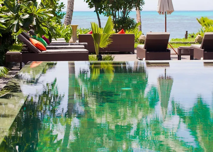 Dhevatara Beach Hotel