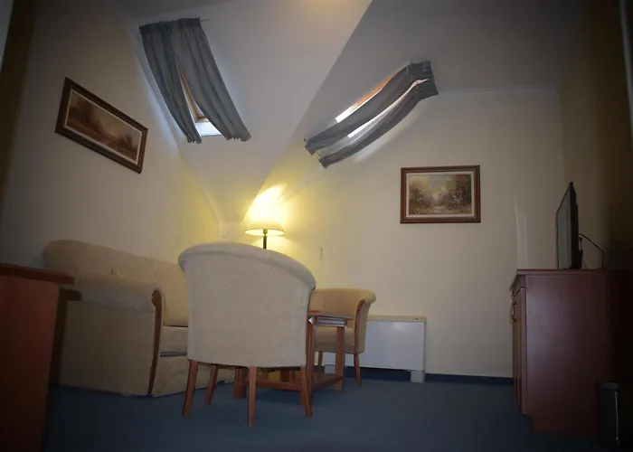 Gereby Kuria Hotel Es Lovasudvar