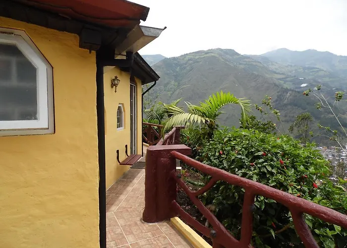 Hotel La Casa Amarilla Baños