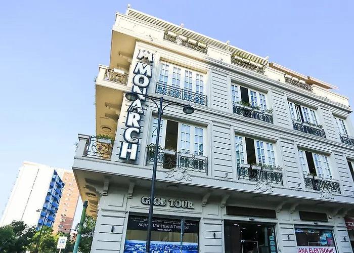 Hotel Monarch